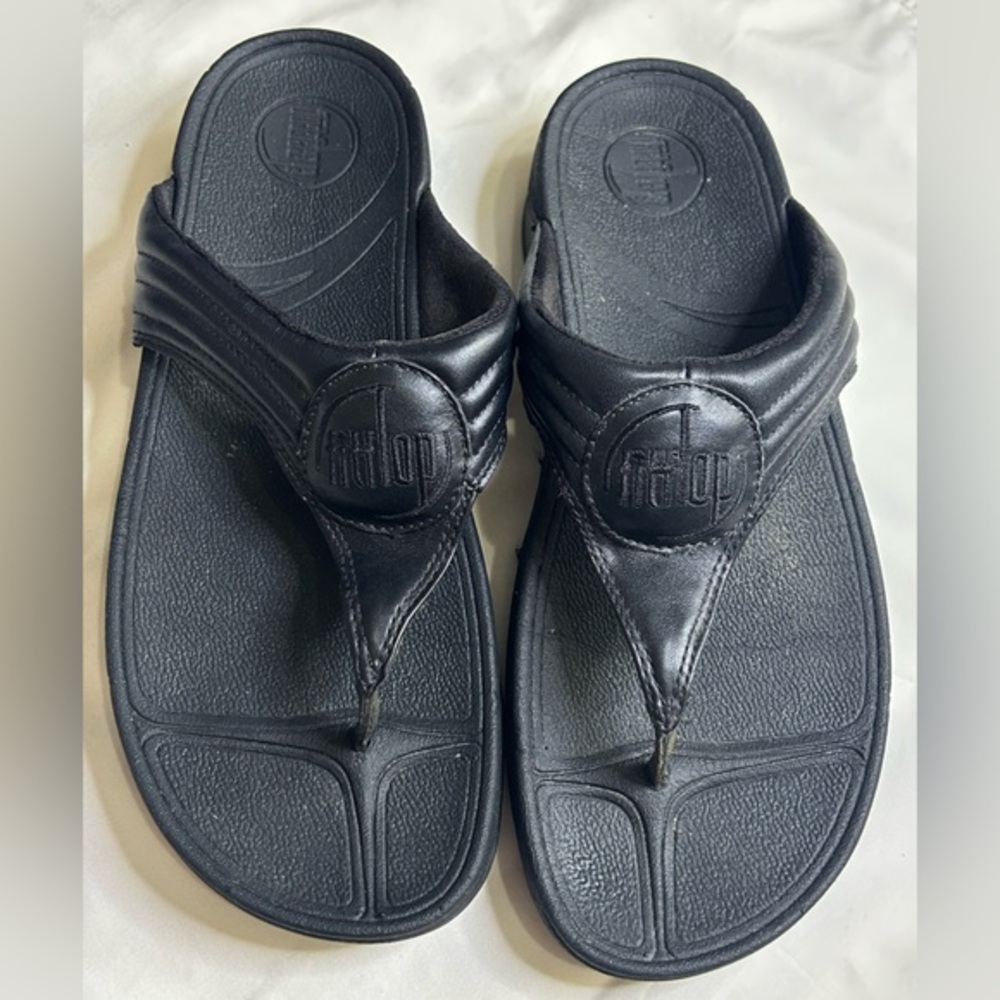 FITFLOP  WALKSTAR BLACK LEATHER WOBBLE BOARD WEDGE FLIP FLOP SANDAL 10